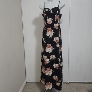 NWT Elegant Black & Pink Floral Maxi Dress with Sweetheart Neckline Sz M